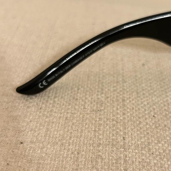 Dior Sunglasses - Picture 6 of 7